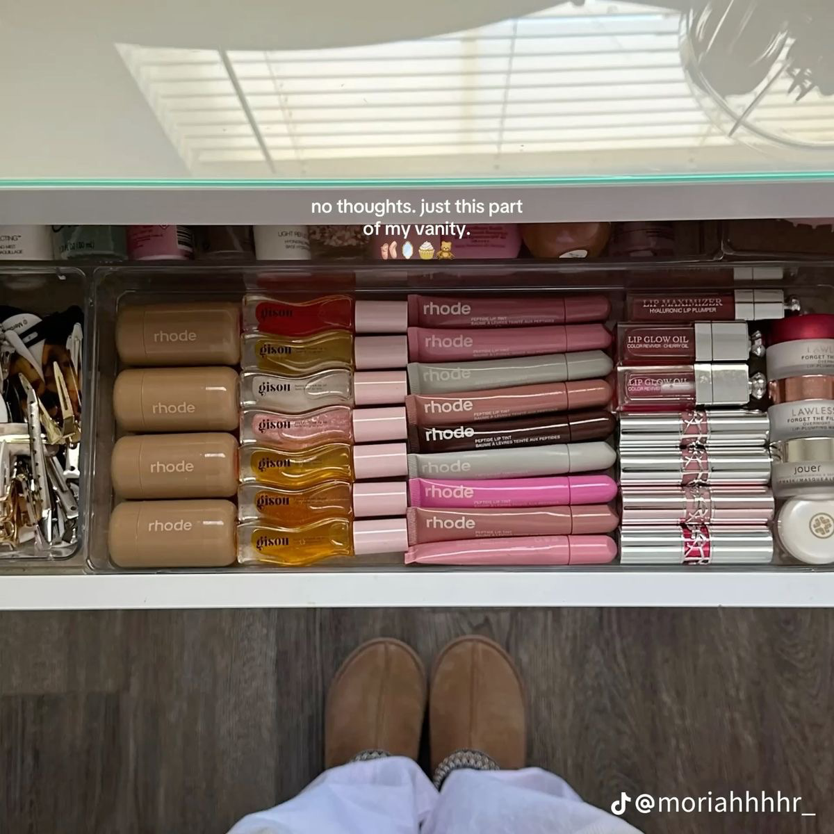 화장대 추구미 ⋅˚₊‧ ଳ ‧₊˚ ⋅와 현실 화장대 (me)