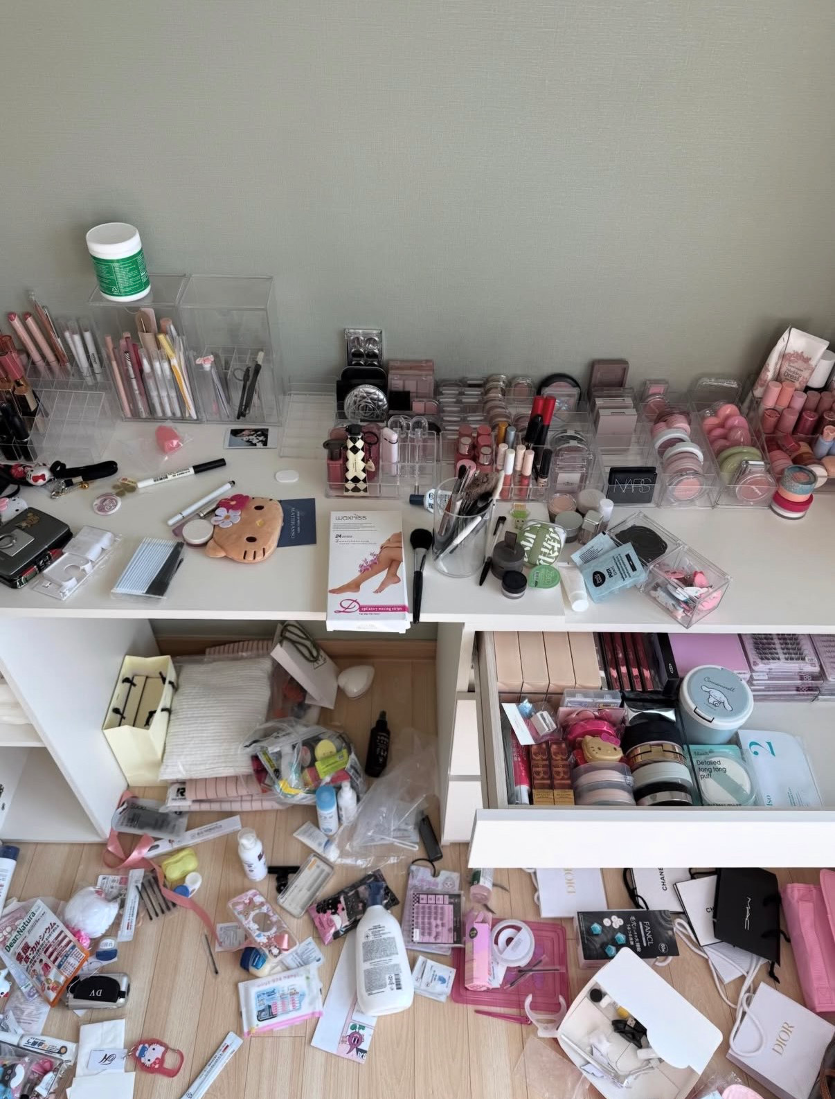 Post image 19