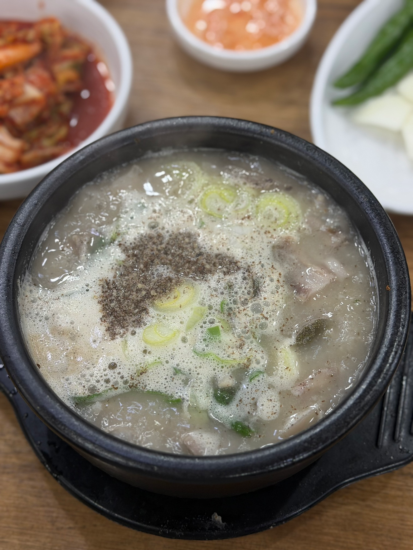 너무 유명한 순대국집