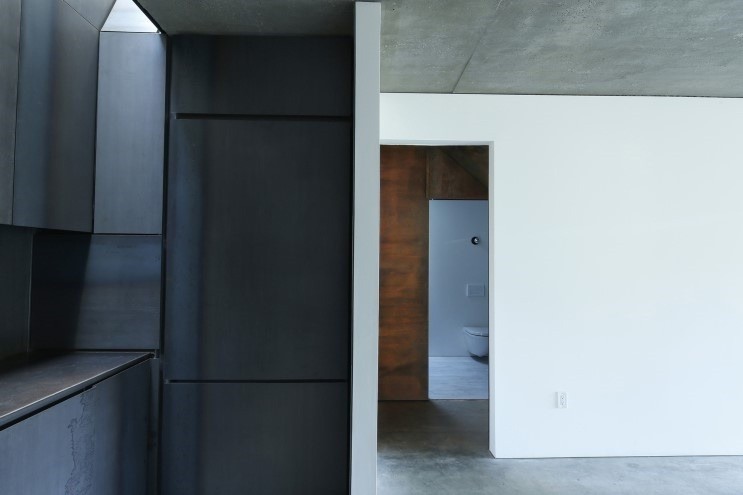 Post image 7