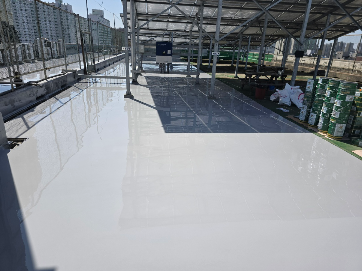 Post image 6