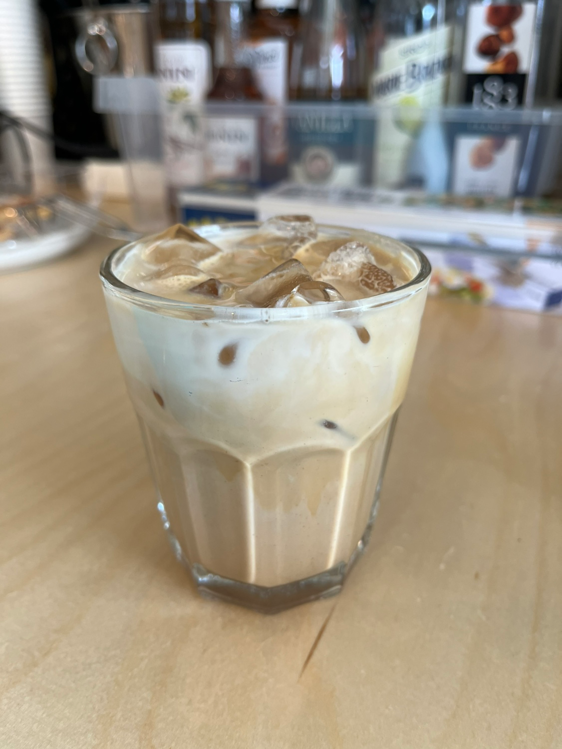 카페 미들타운에서 맛있는 바닐라라떼를 마셨을때!