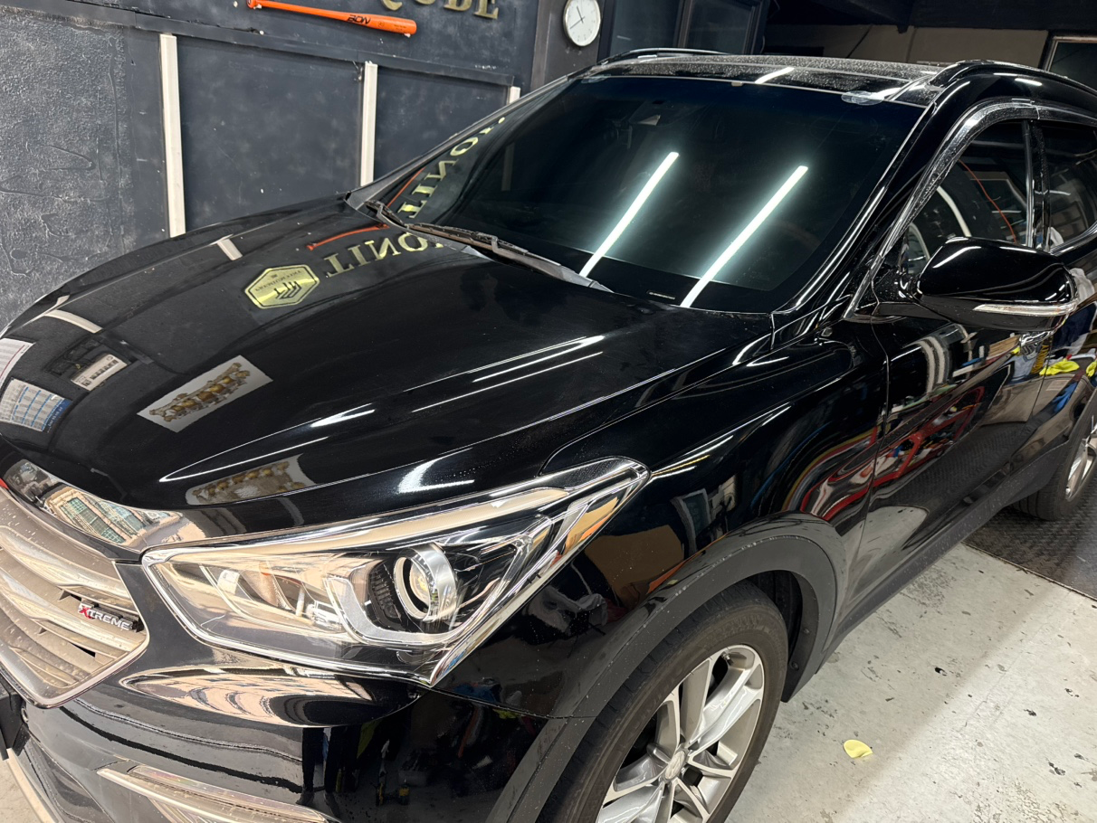 싼타페 dm 앞유리창 교체,썬팅 시공!