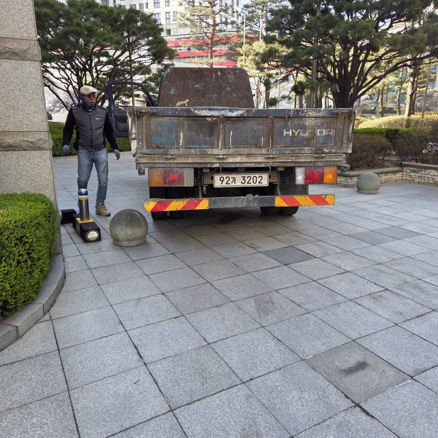 Post image 14