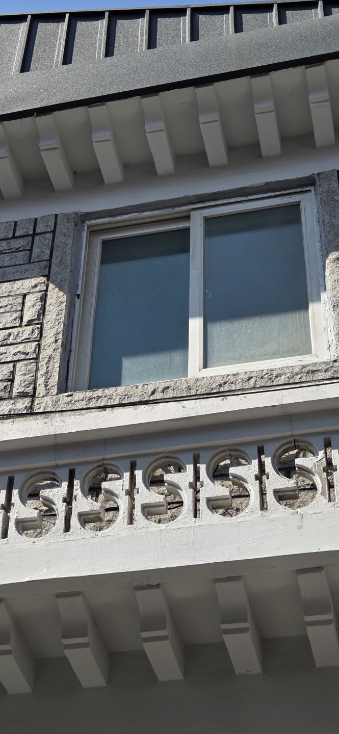 Post image 13