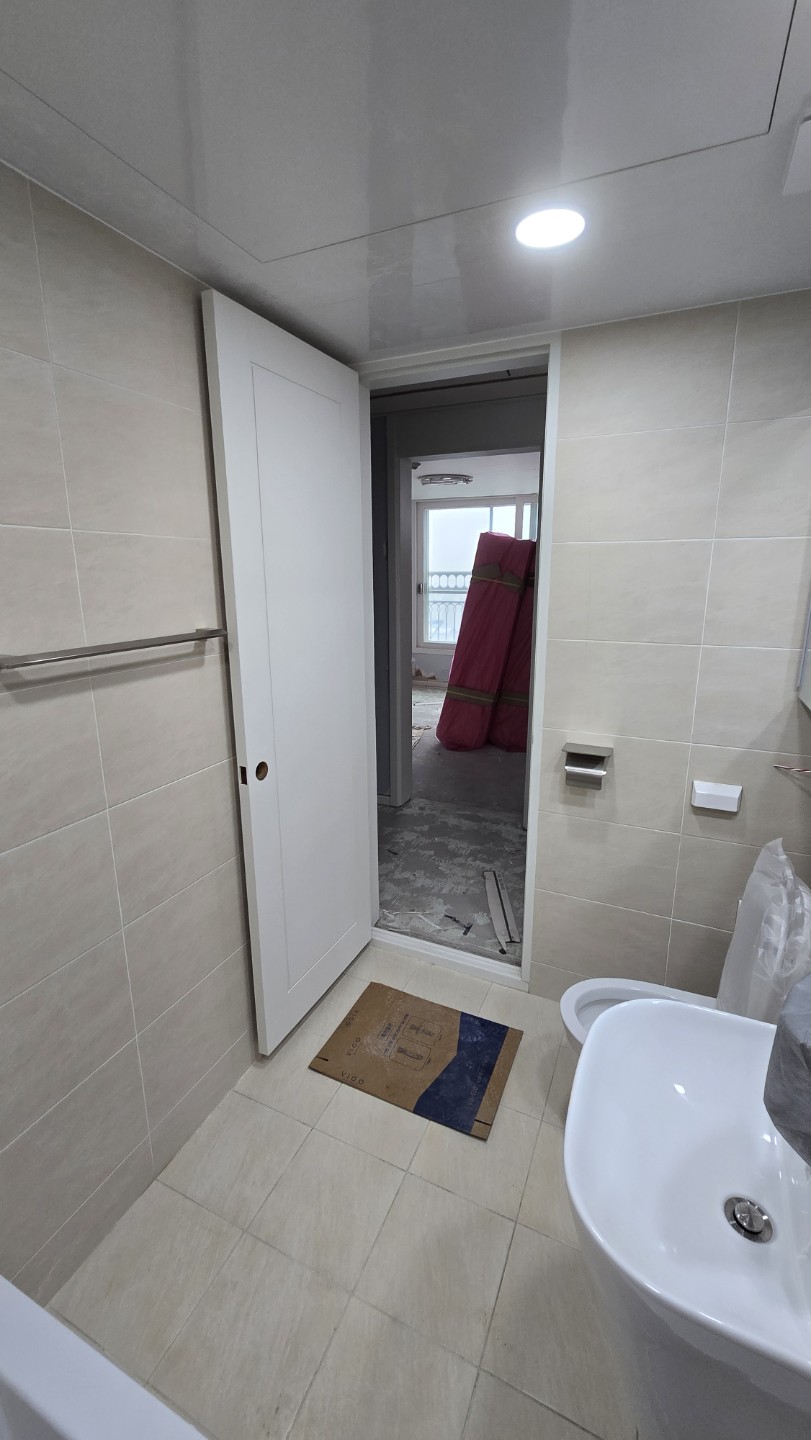 Post image 10
