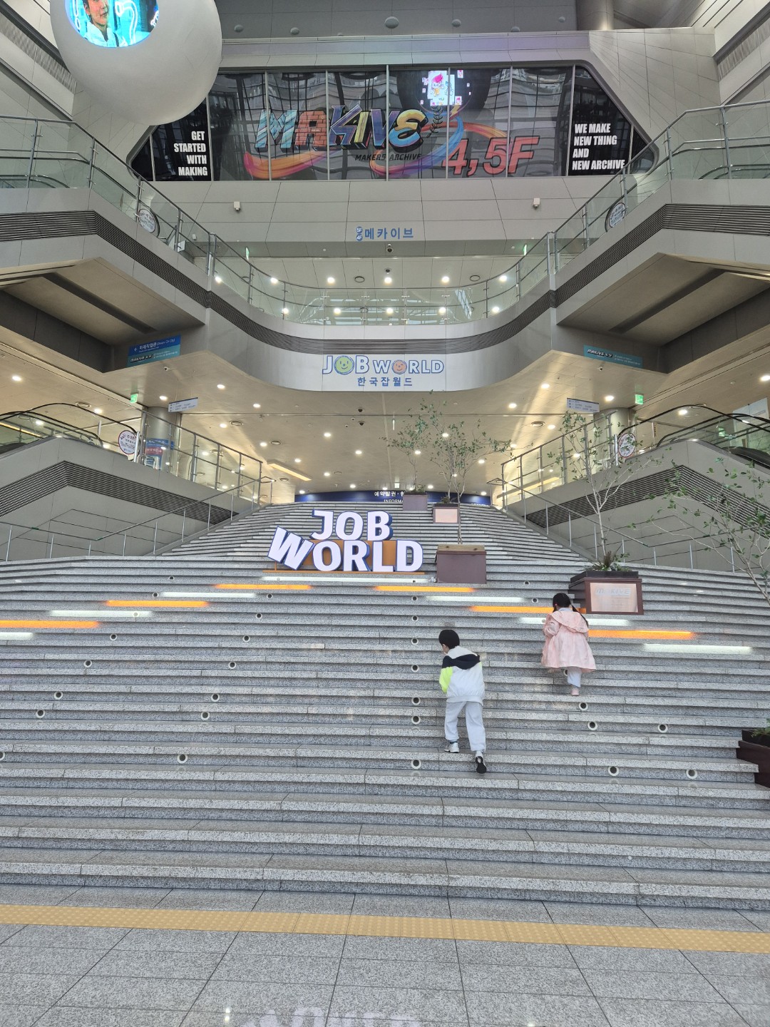Post image 13