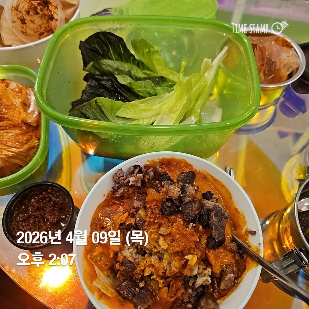 Post image 3