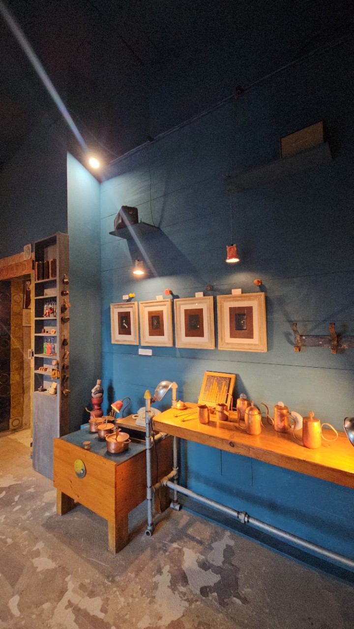 Post image 7
