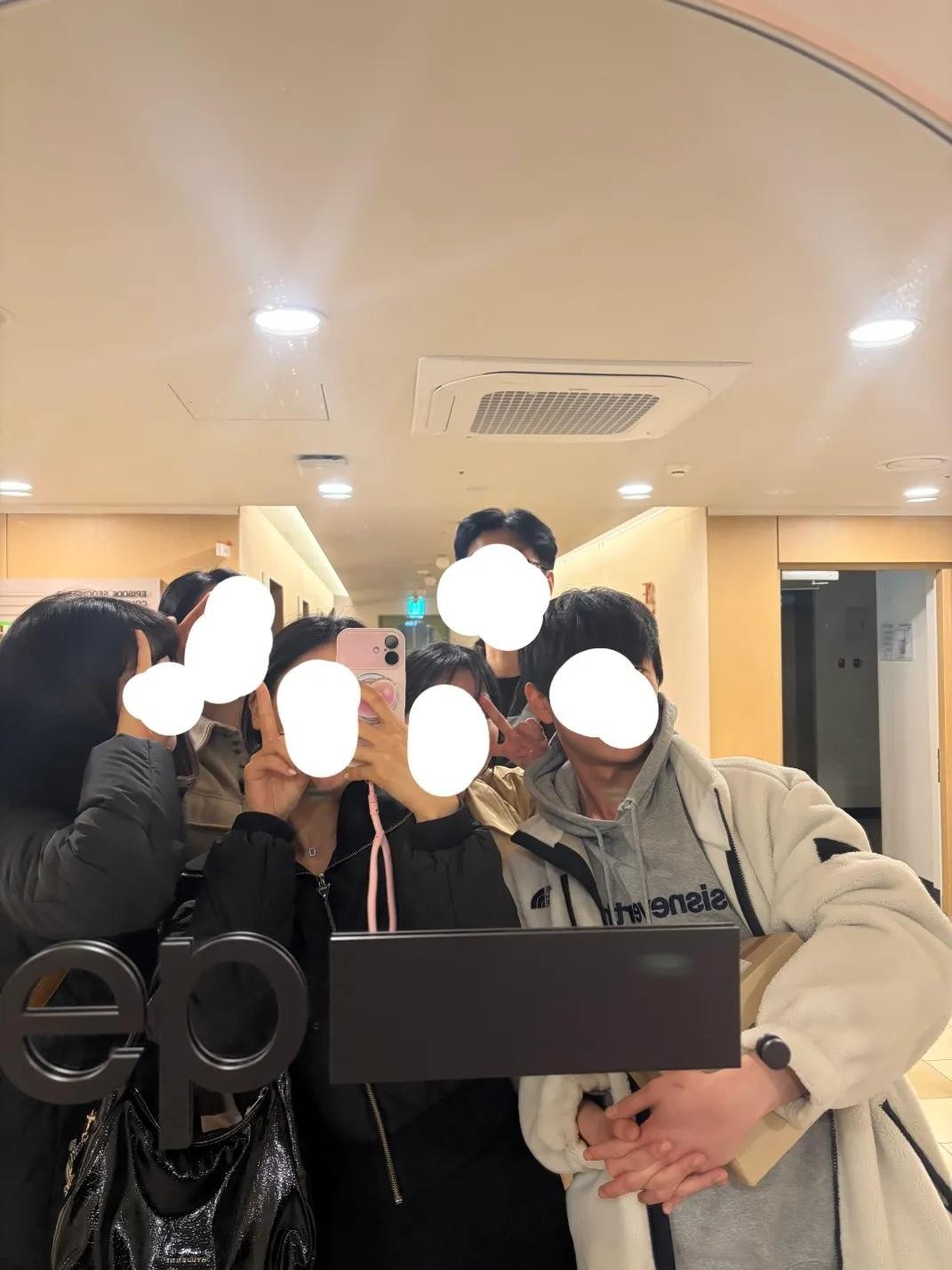 Post image 18