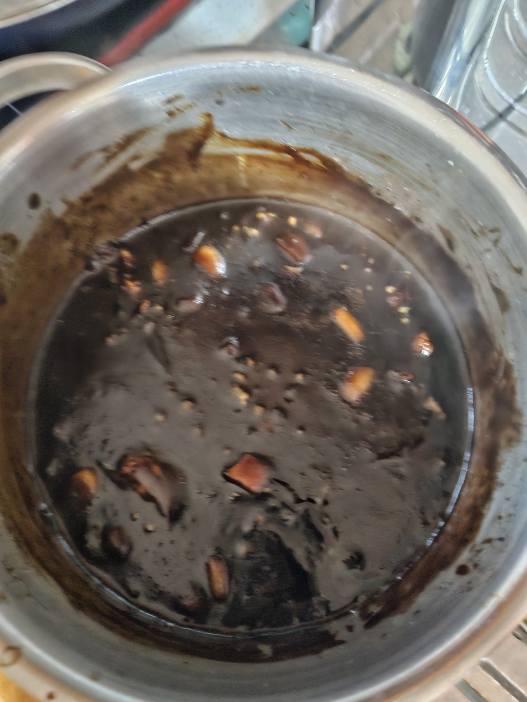 어제반찬 간단히 만듬 ^짜장+ 연근^~후훗ㅎㅎㅎ