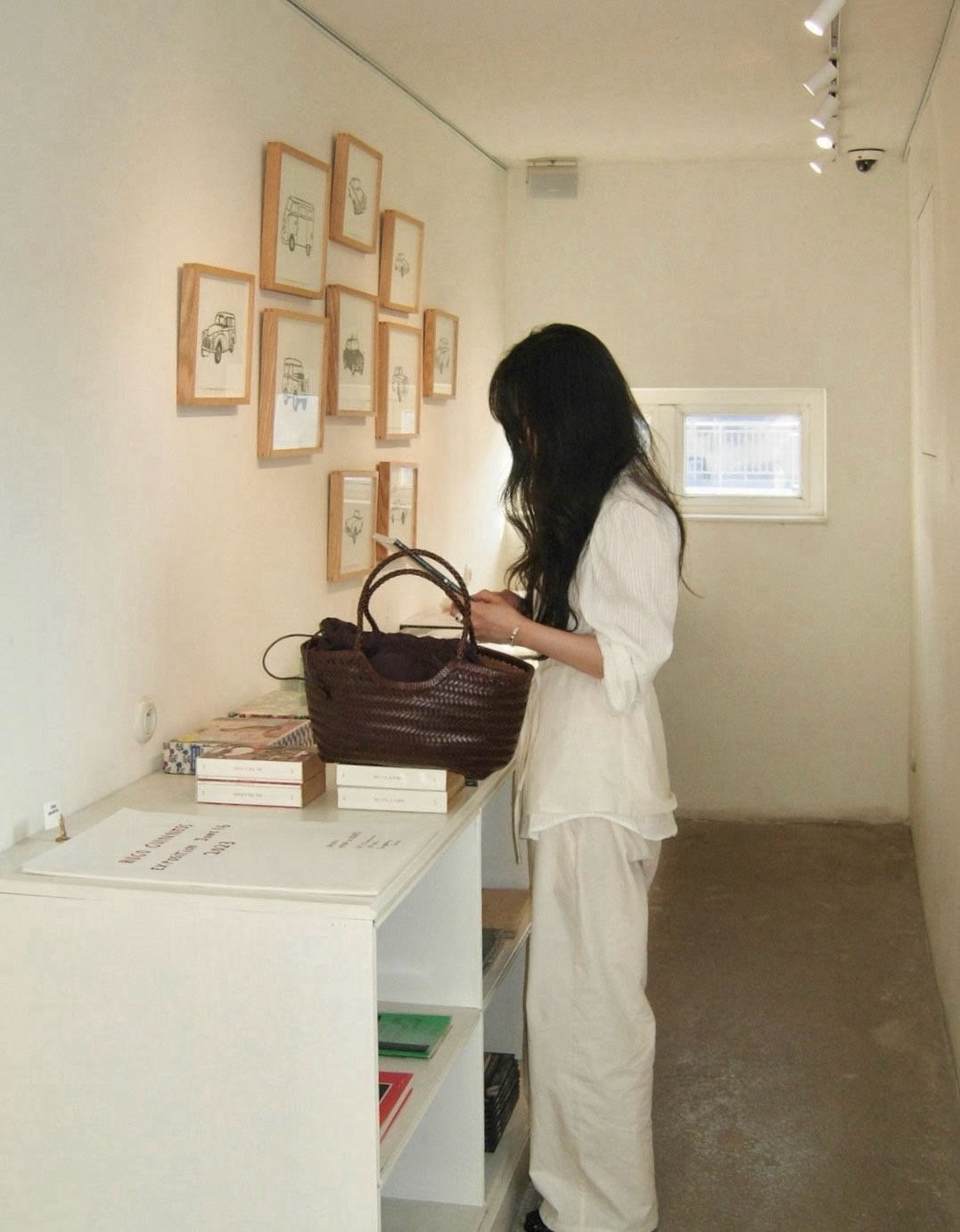 Post image 17