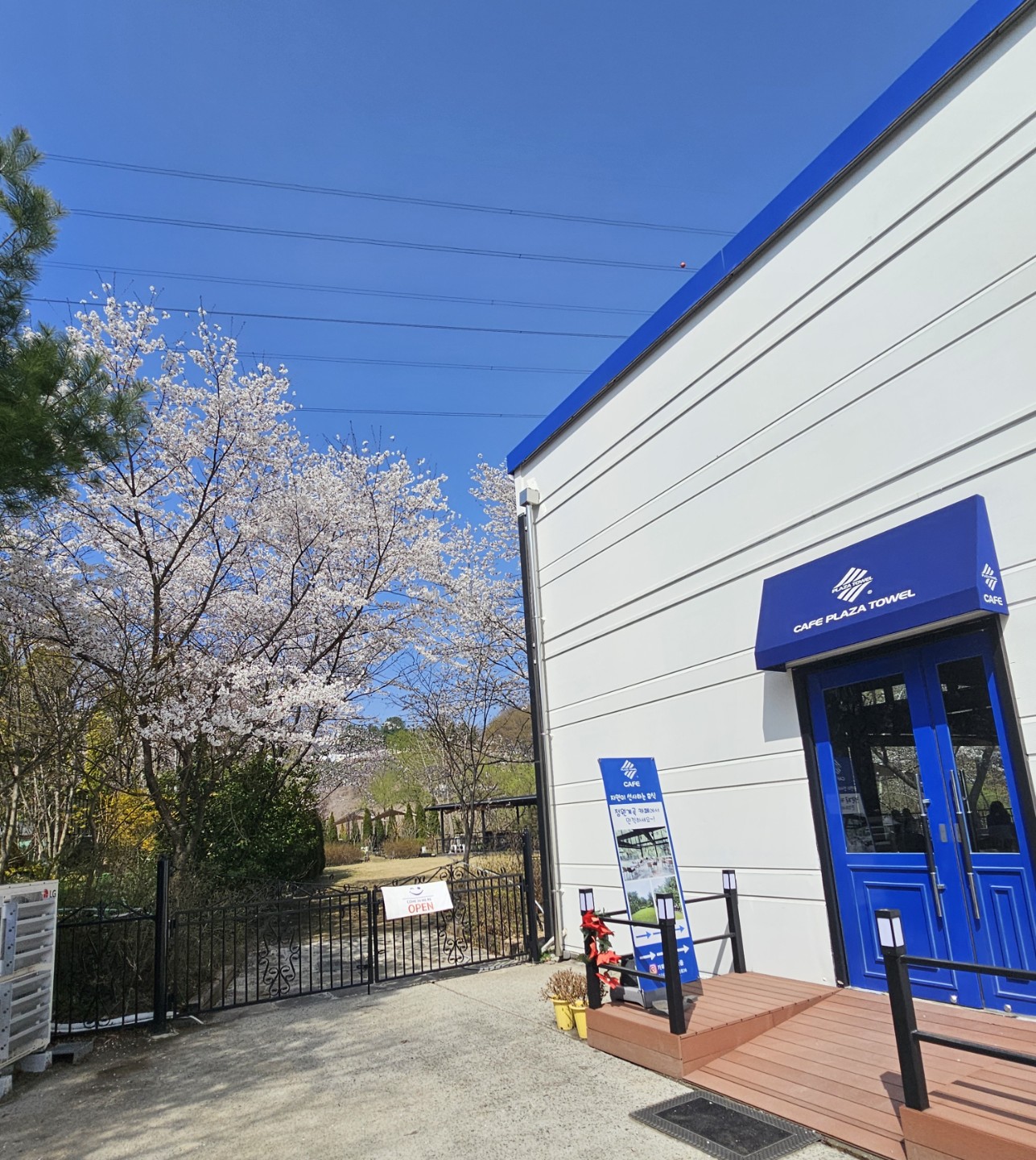 Post image 7