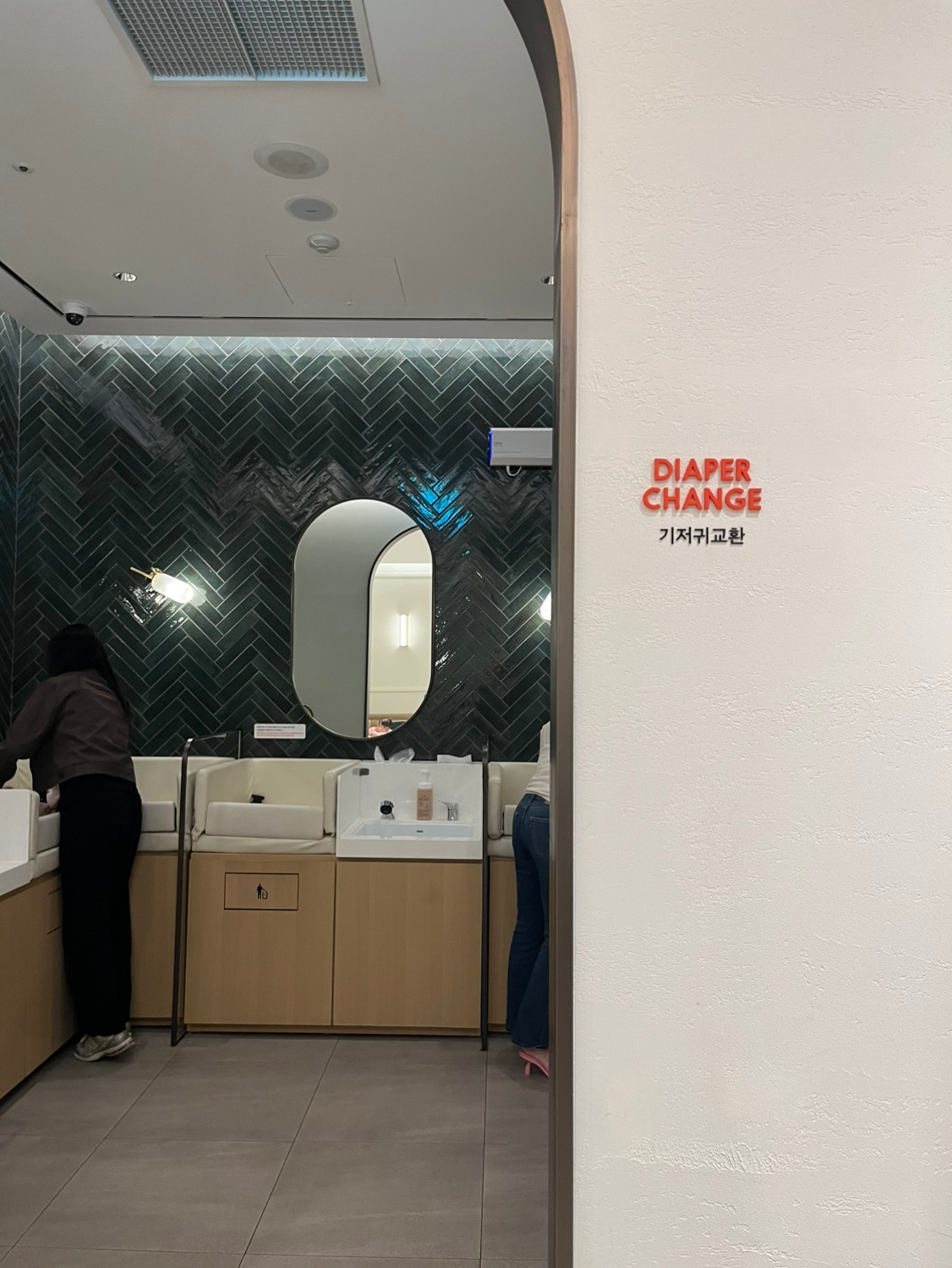 Post image 28