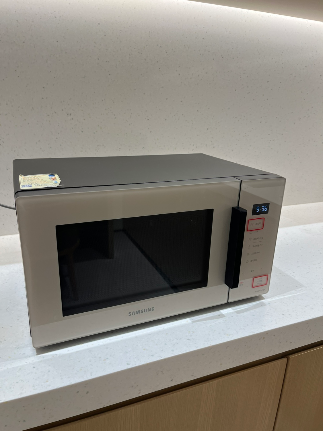 Post image 12