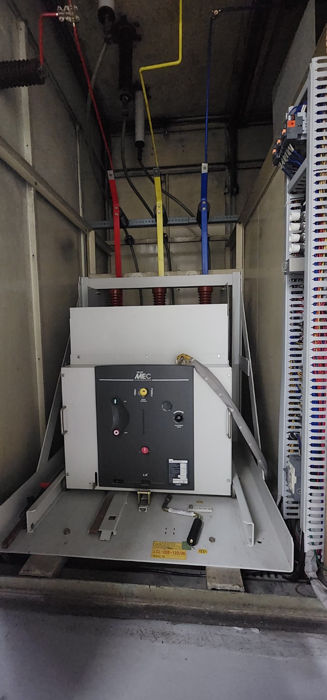 Post image 10