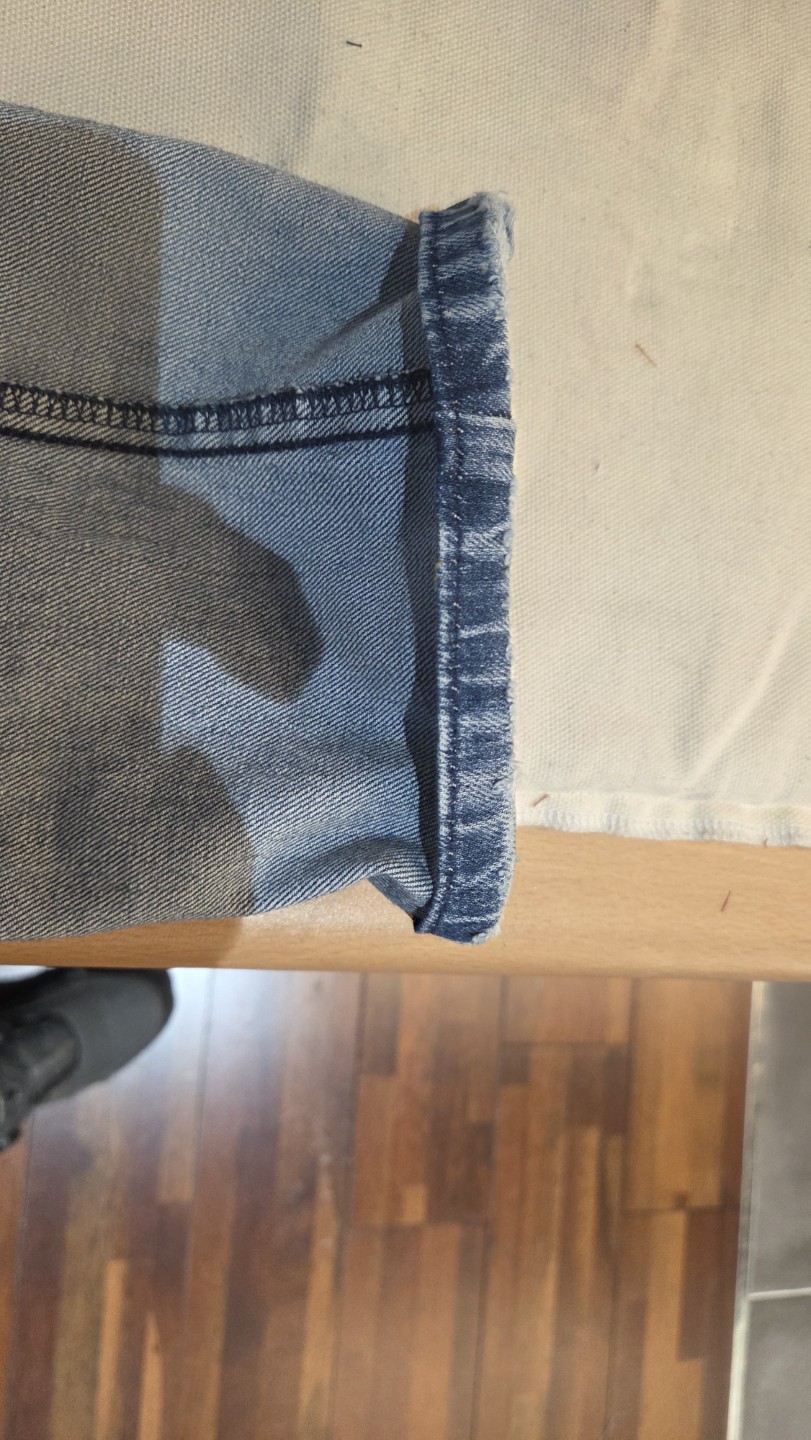 청바지 밑단 살리기