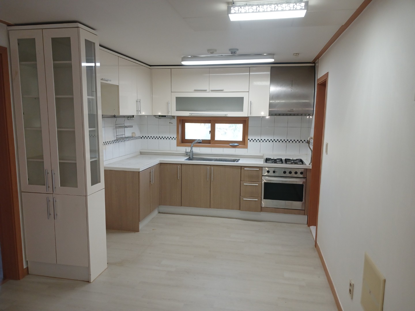 Post image 5