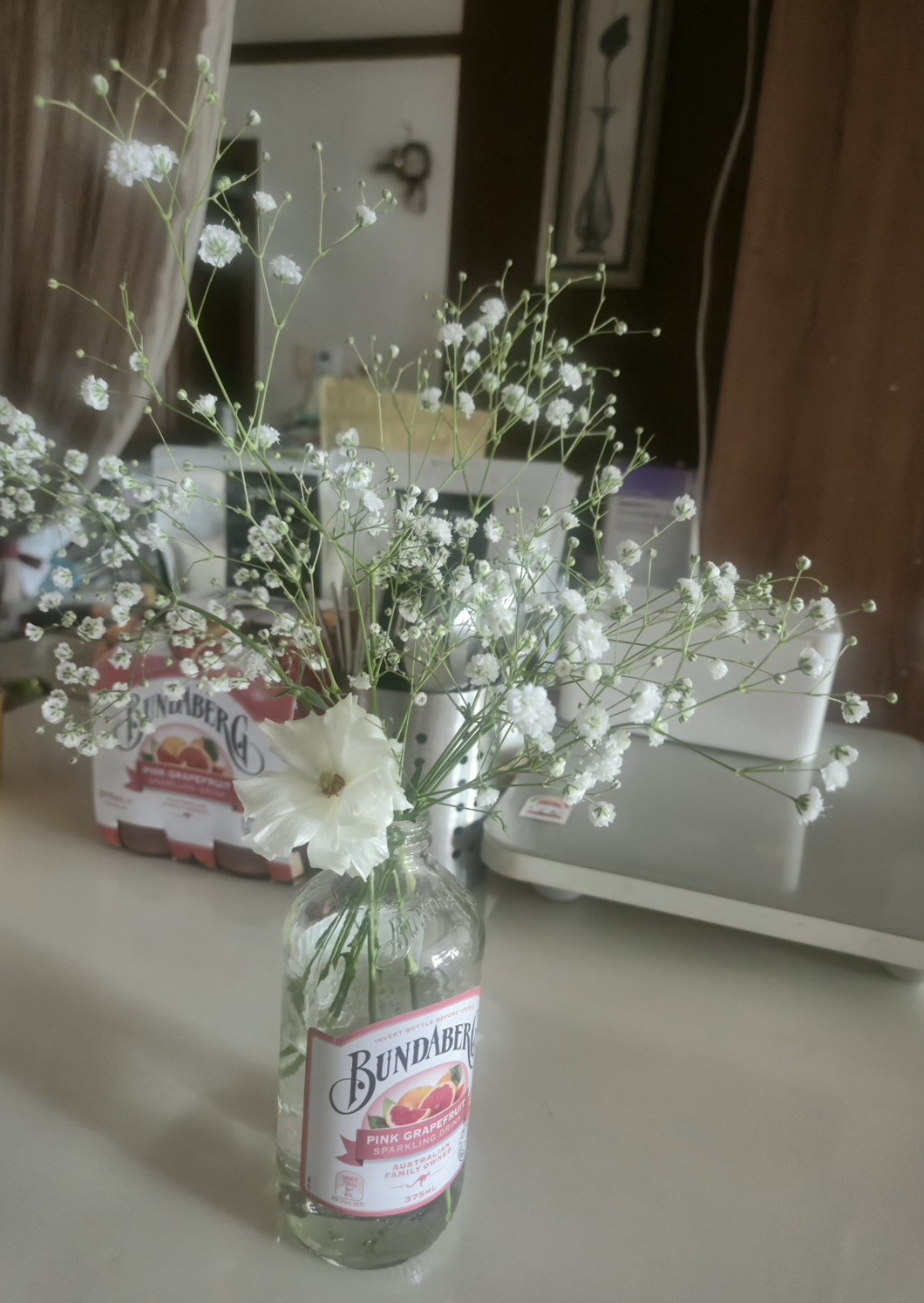 꽃을 사면 좋은 점.1주일은 거뜬히...