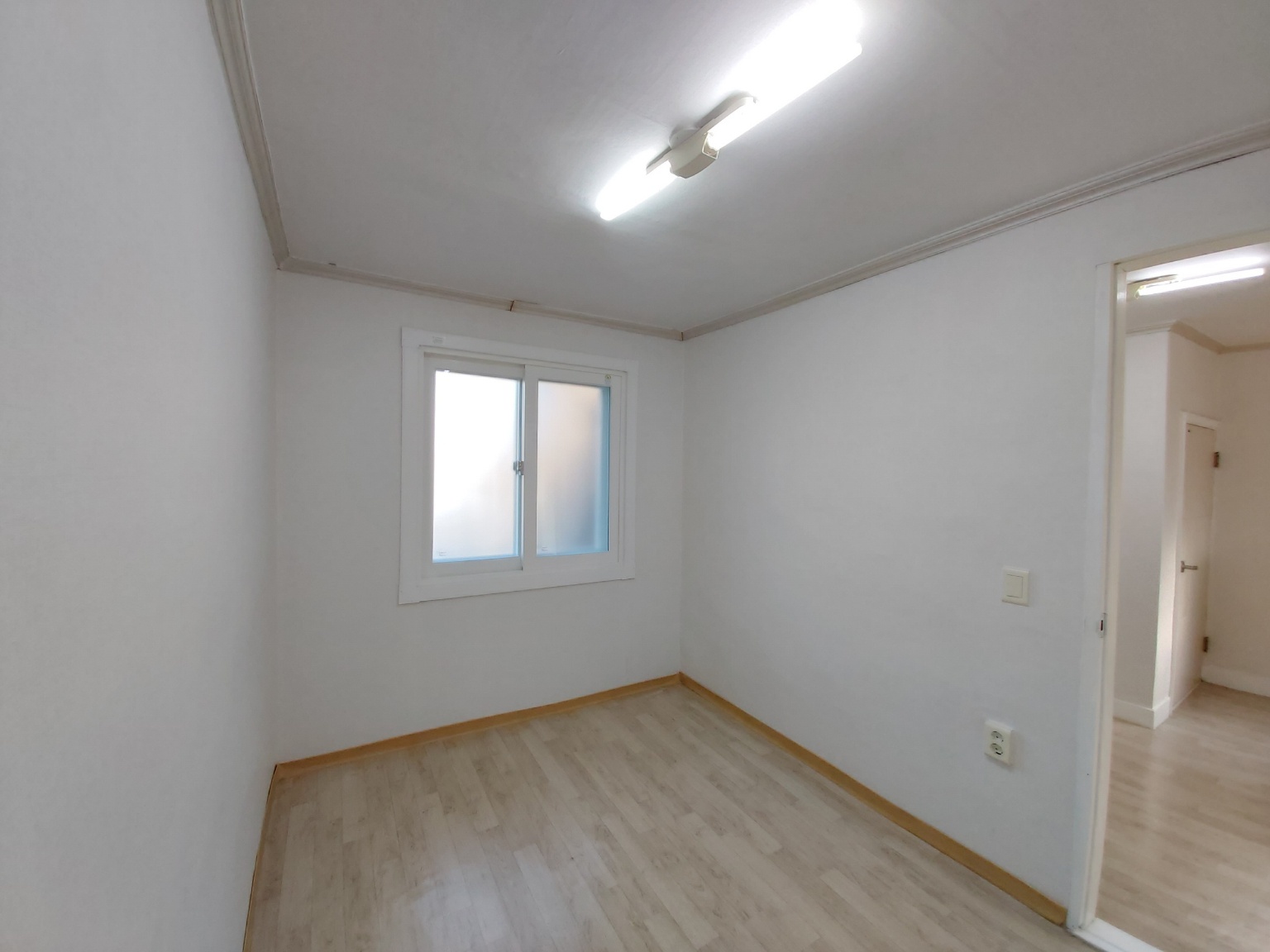 Post image 44