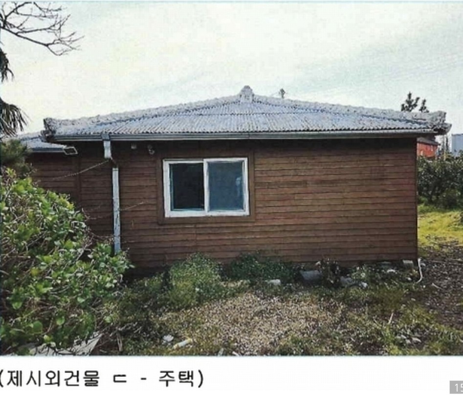 Post image 12