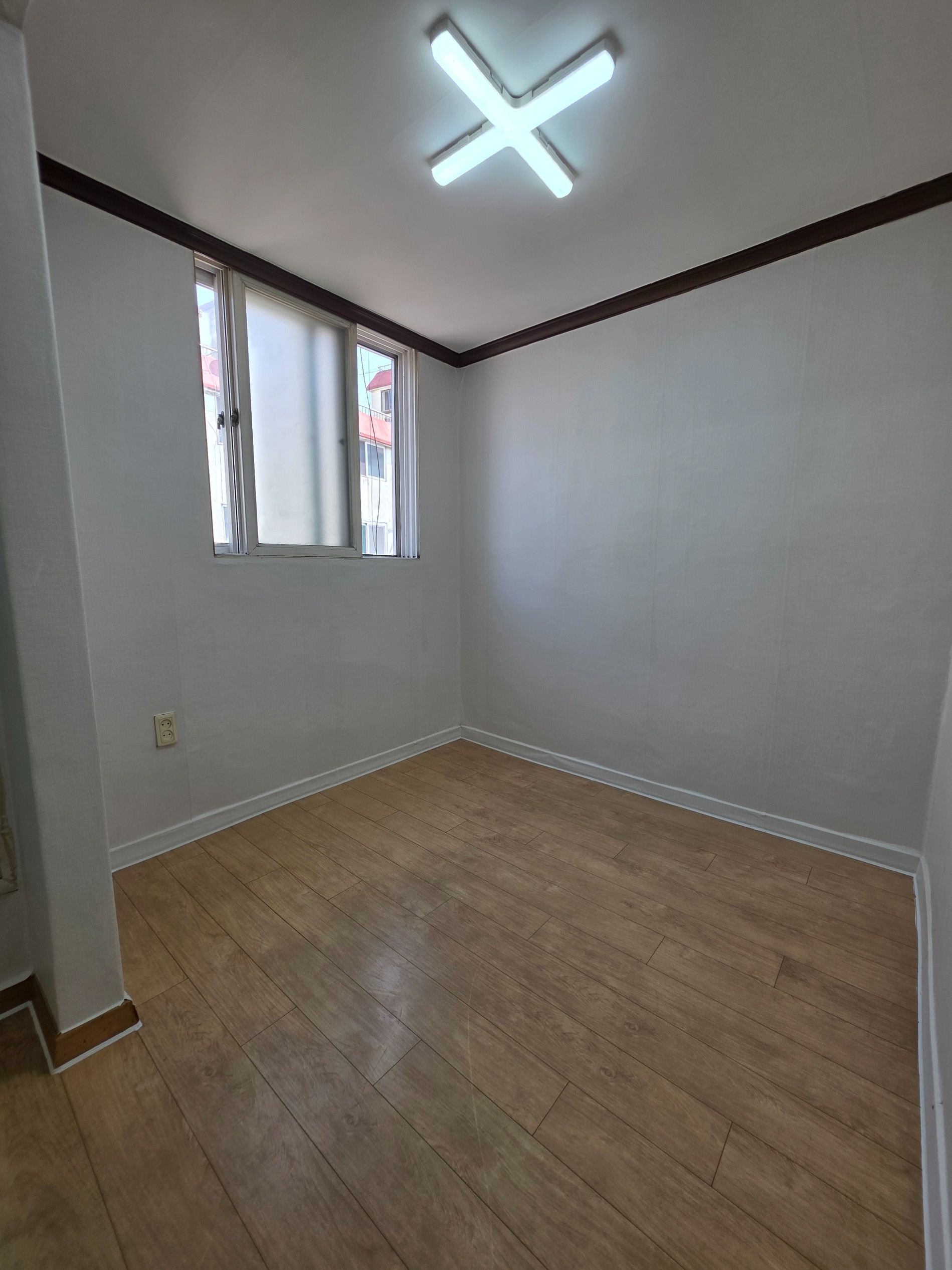 Post image 14