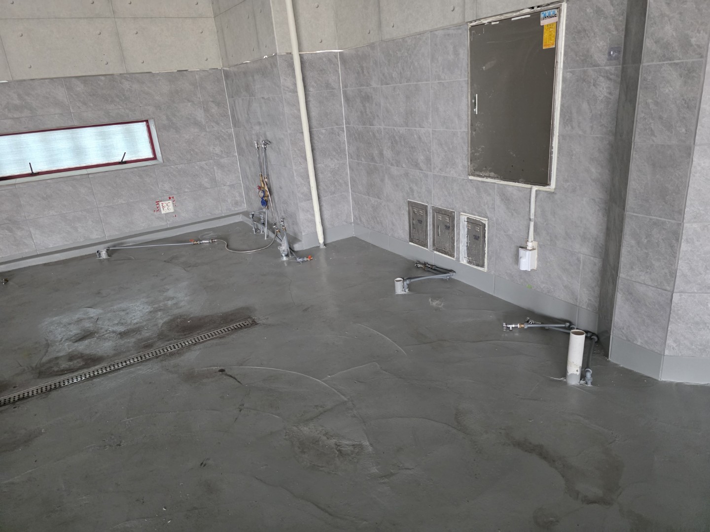 Post image 6