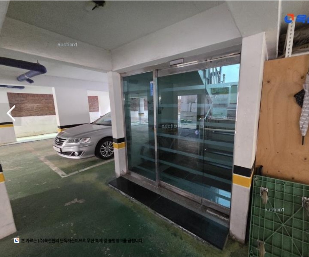 Post image 7