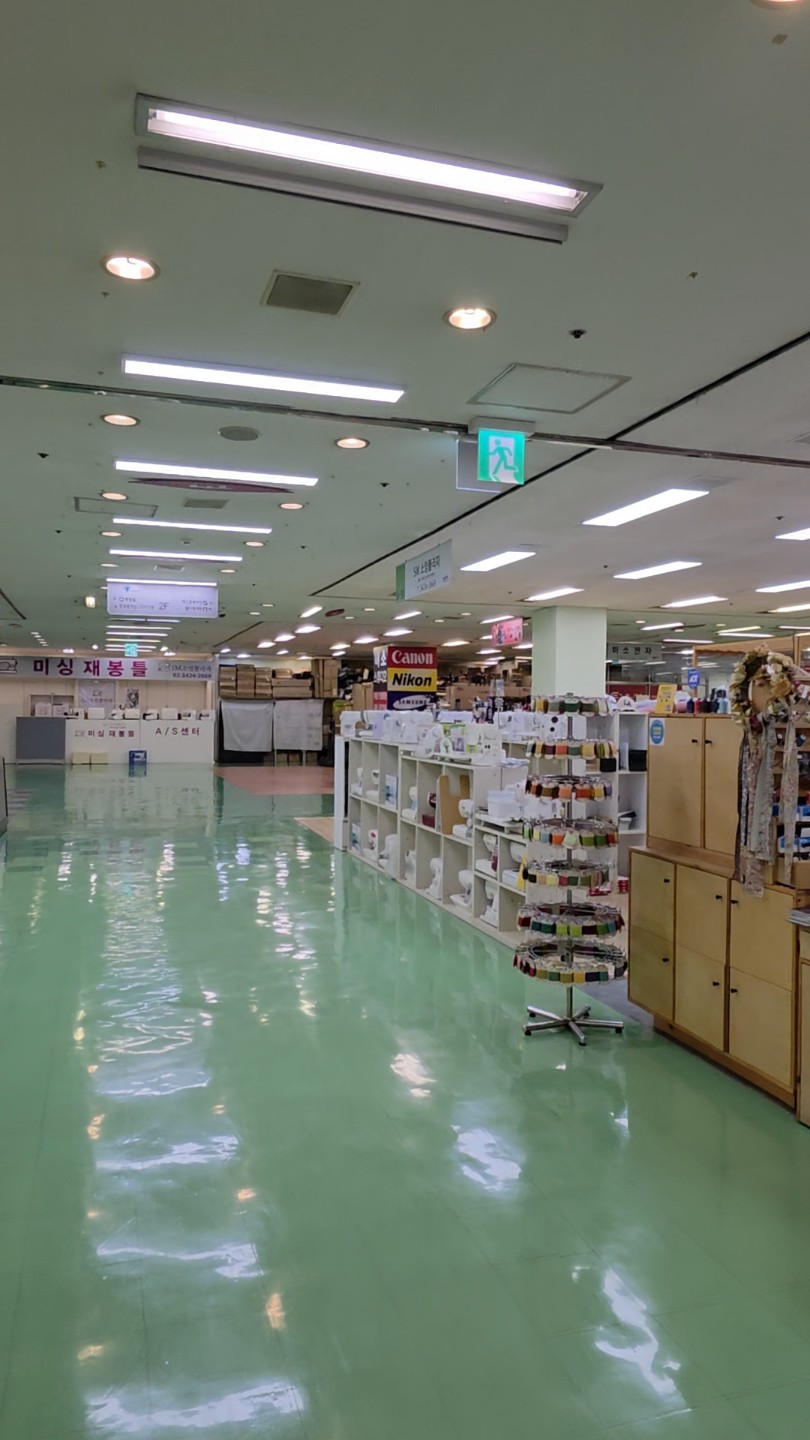 Post image 12