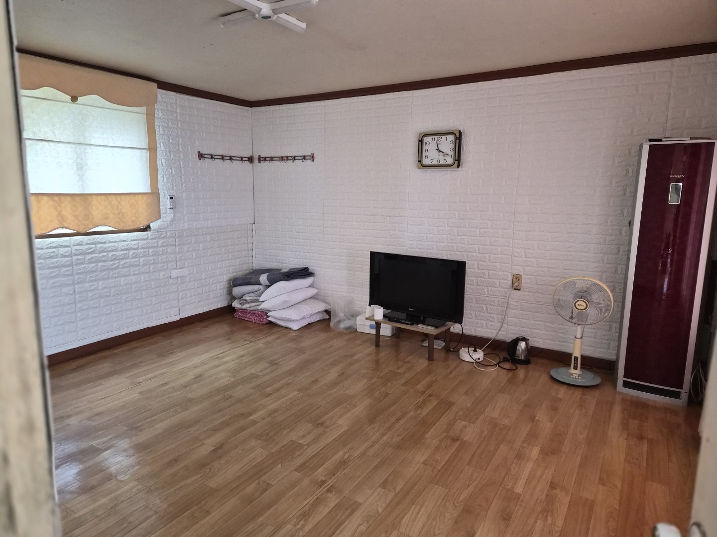 Post image 5