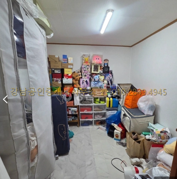 Post image 36