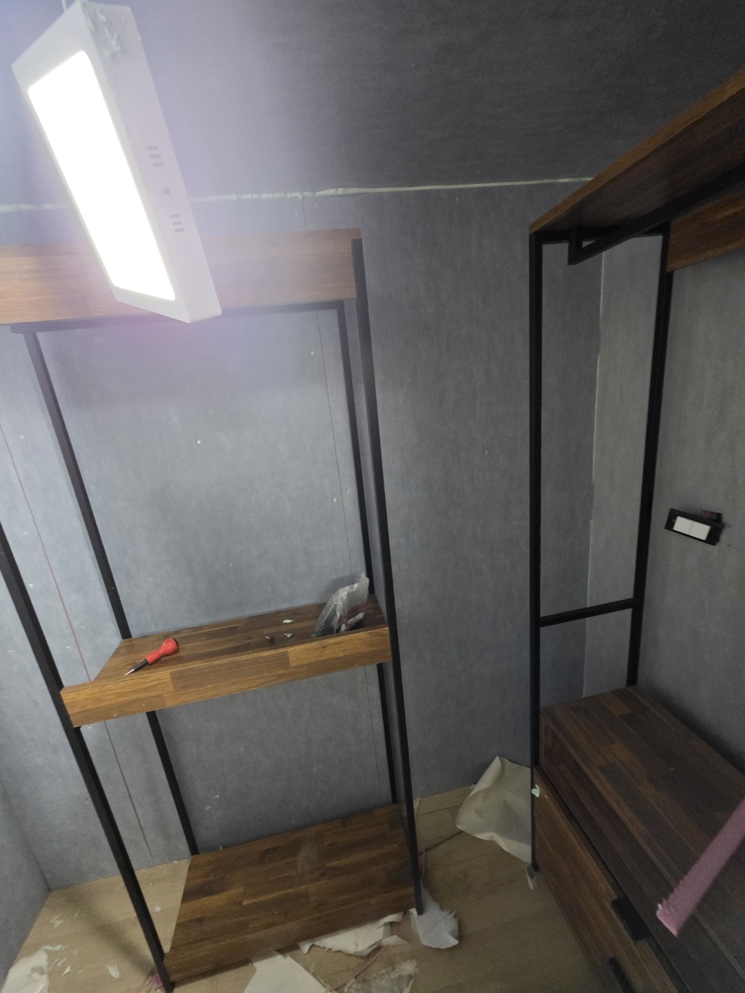 Post image 4