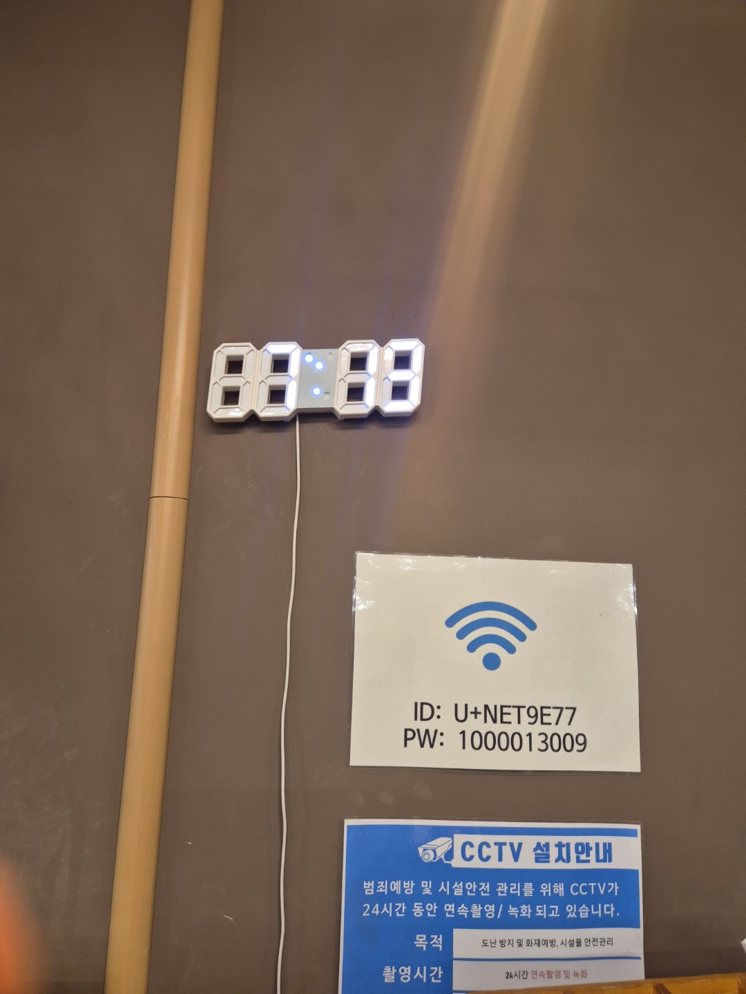 Post image 4
