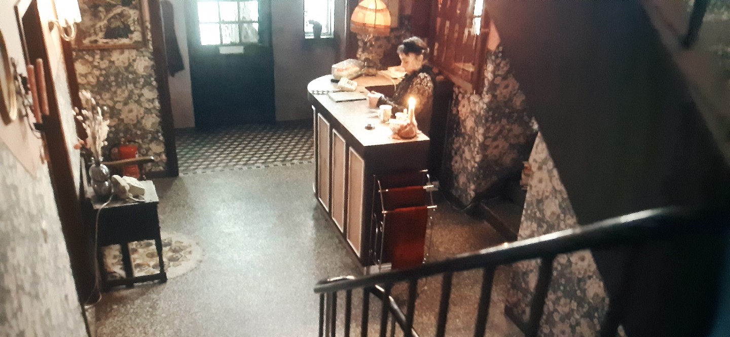 Post image 4