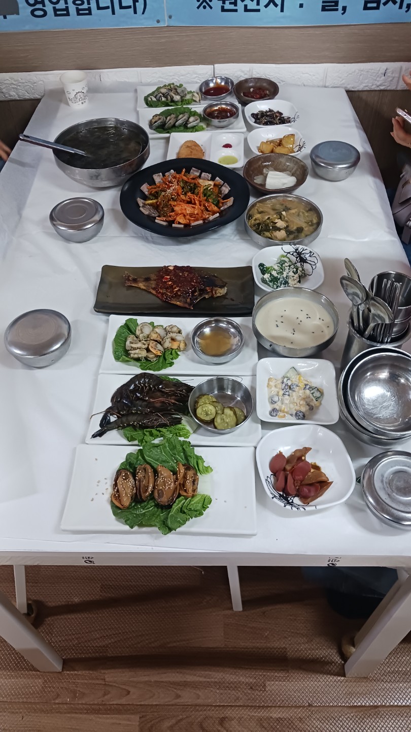 Post image 11