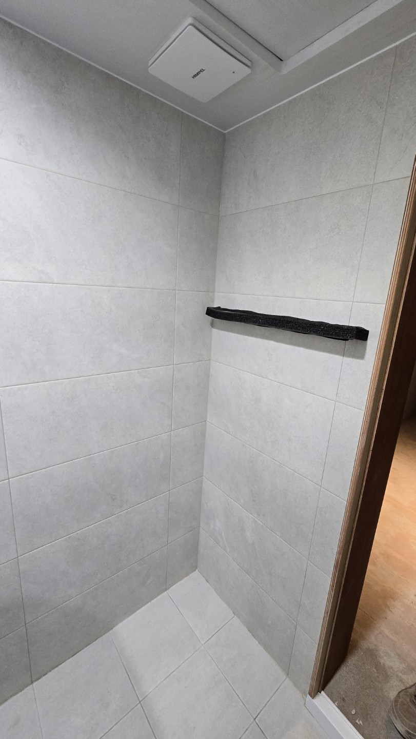 Post image 9