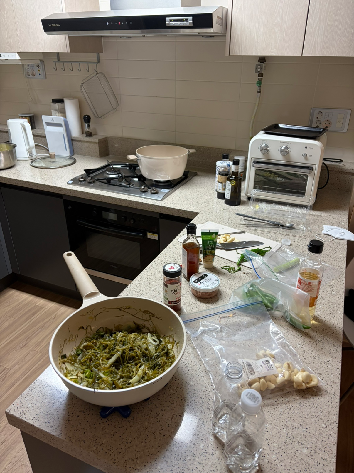 Post image 6