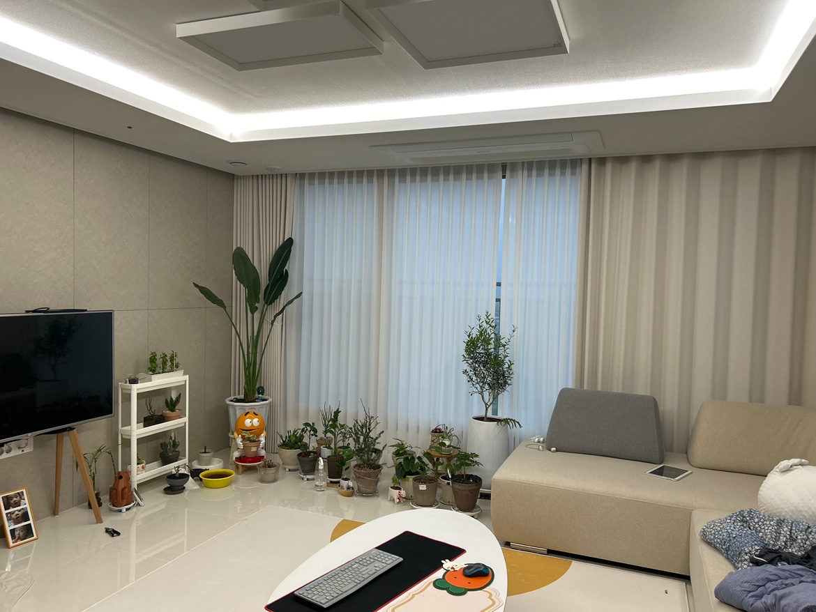 Post image 11