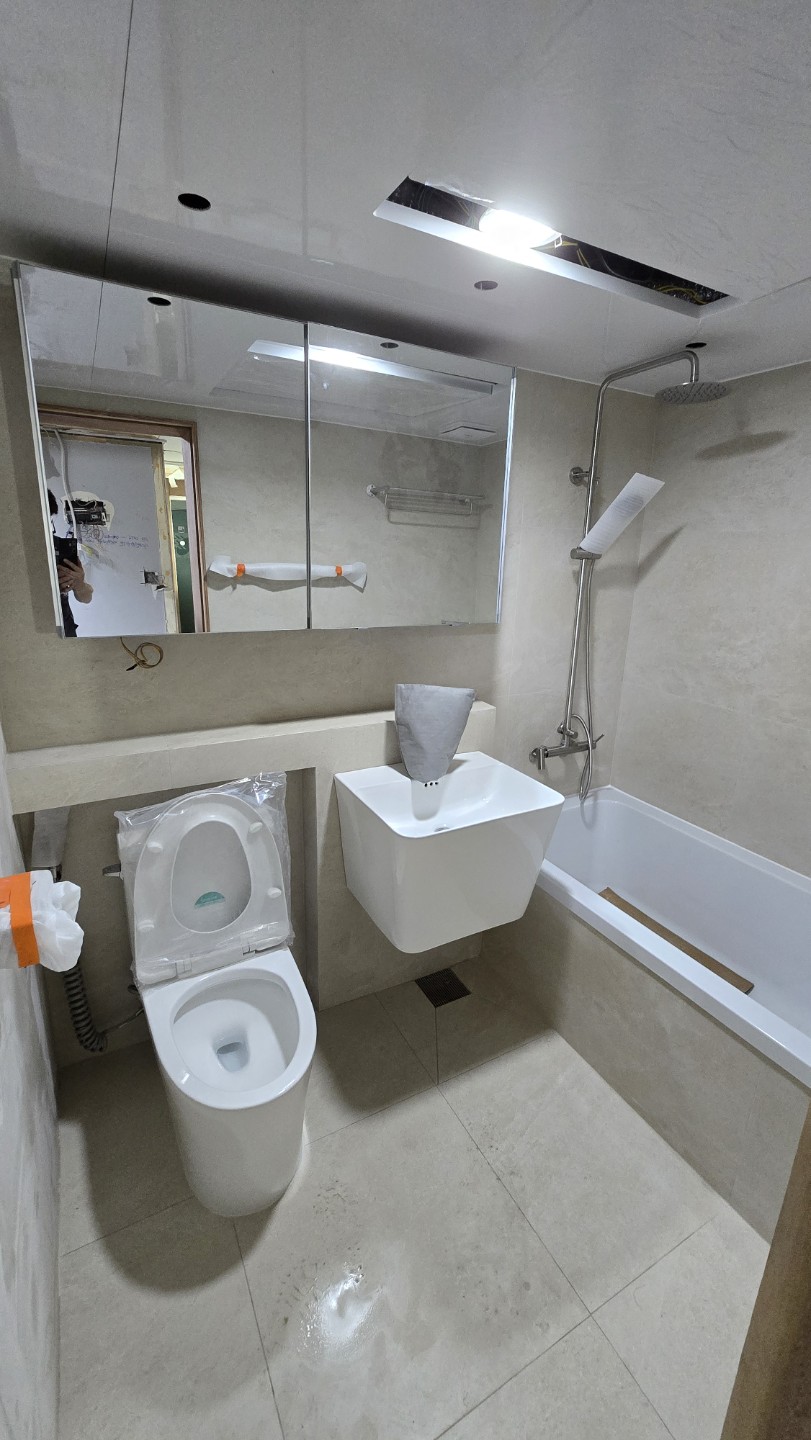 Post image 6
