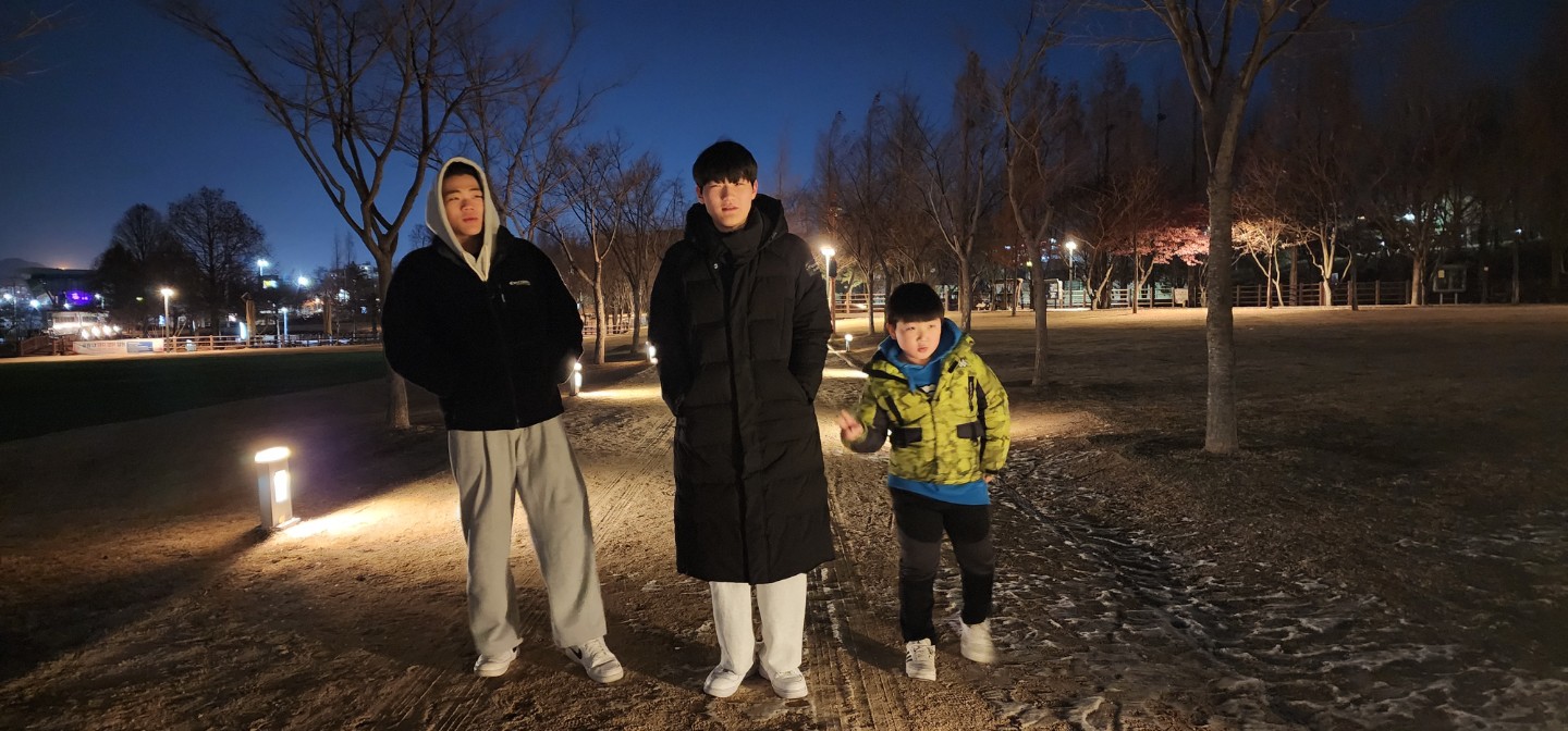 아들셋 키우고 있습니다~^^