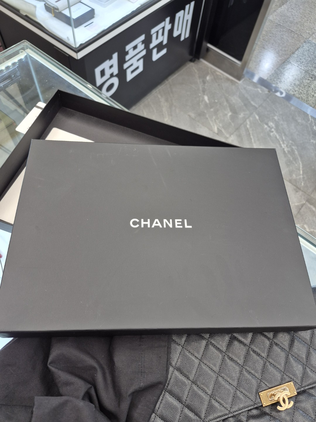 Post image 16