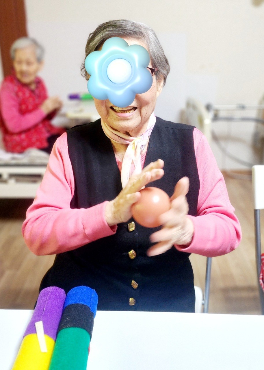 Post image 6