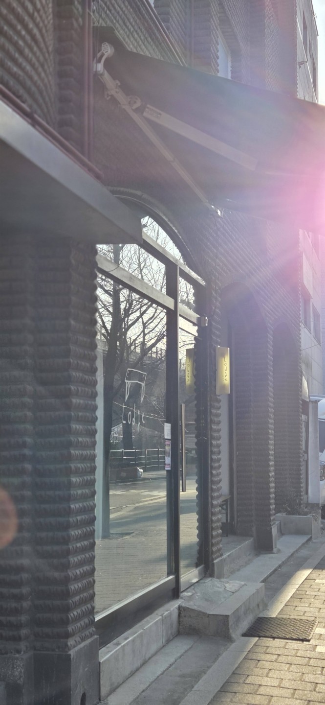 홍제천에 프렌치 토스트 맛집이 있어요~