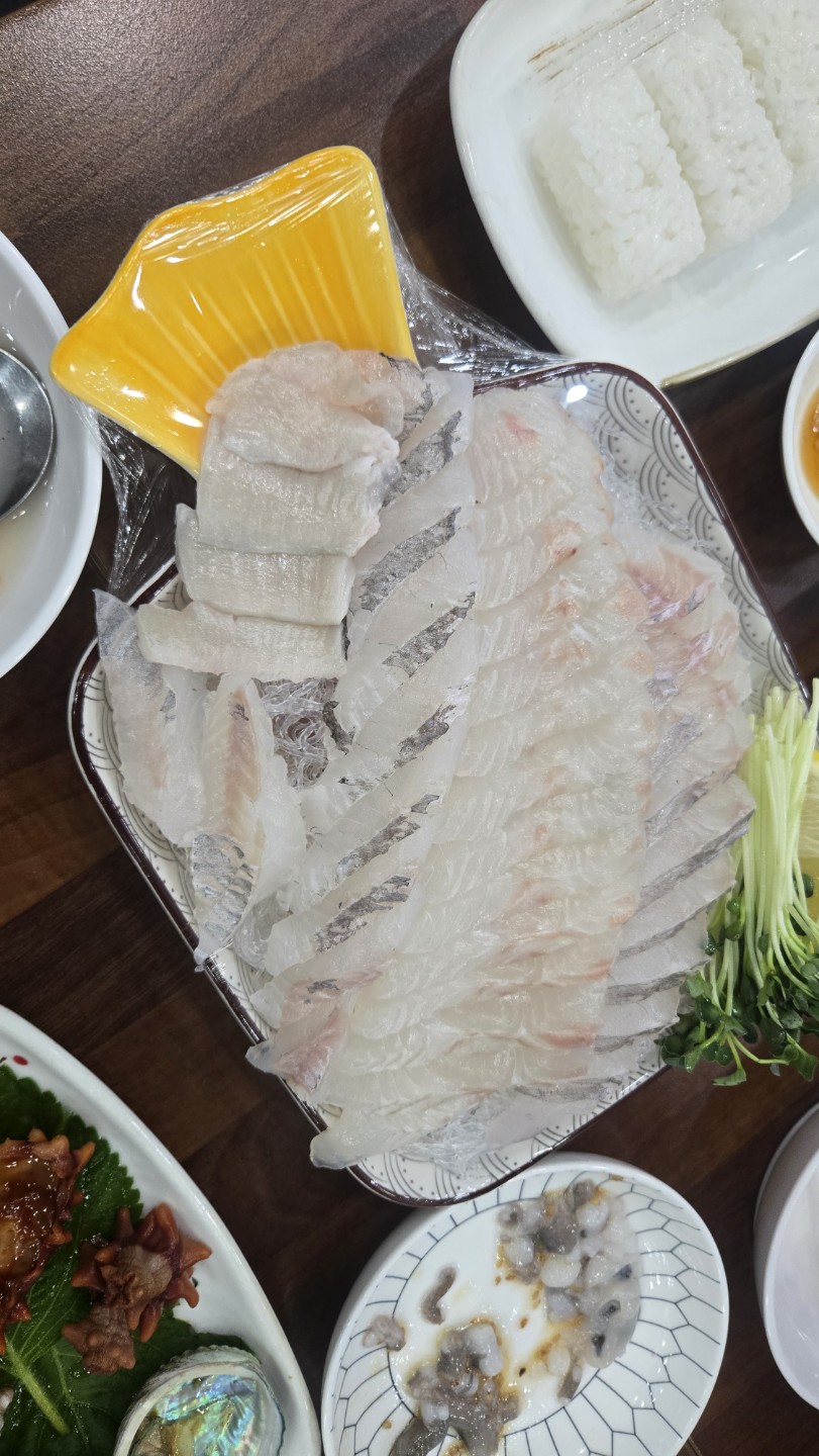 Post image 6