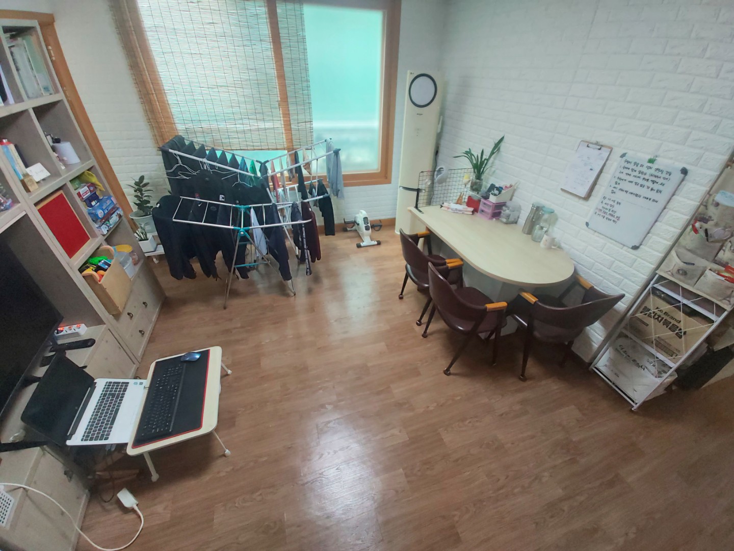 Post image 4