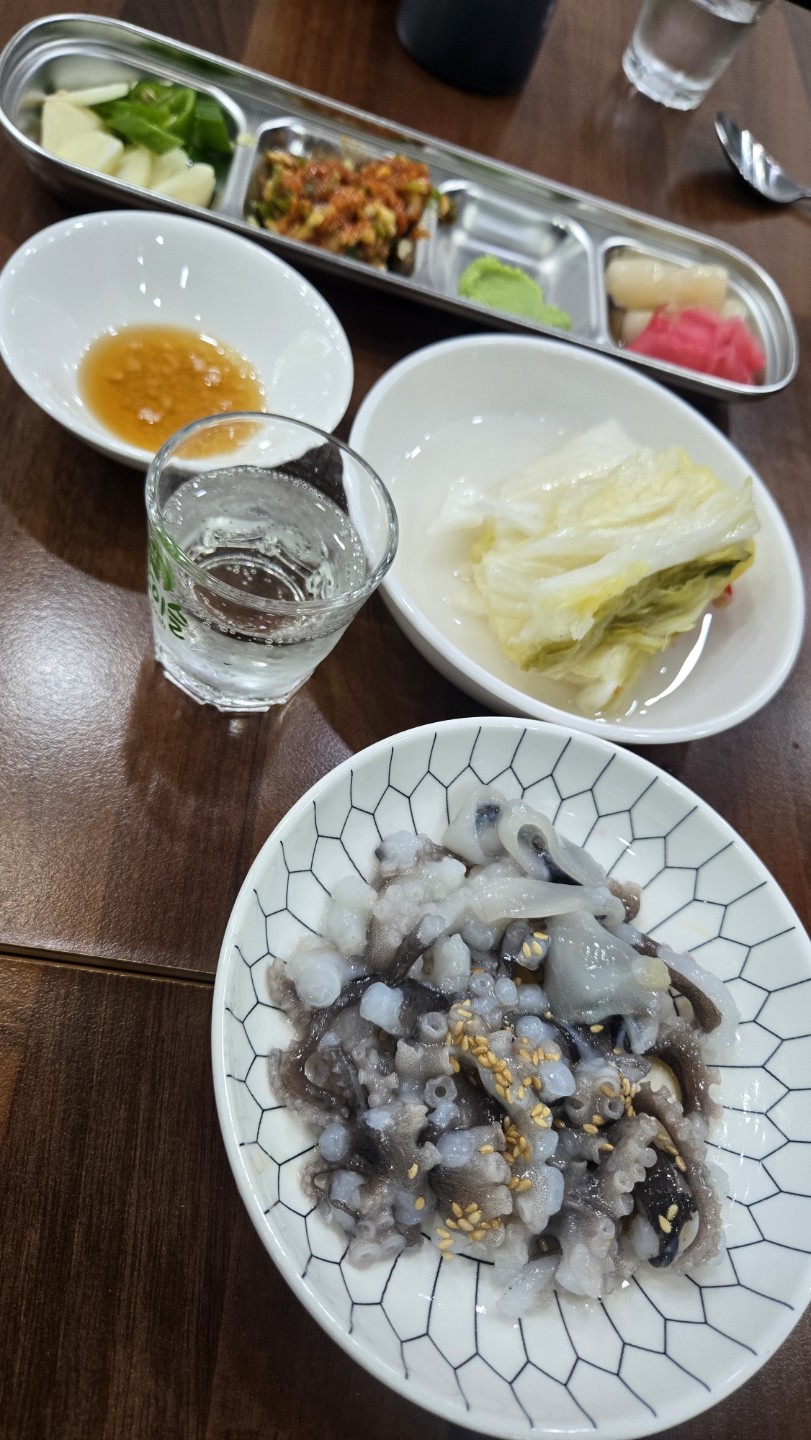 Post image 3