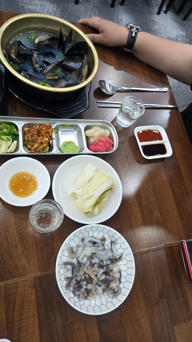 Post image 8