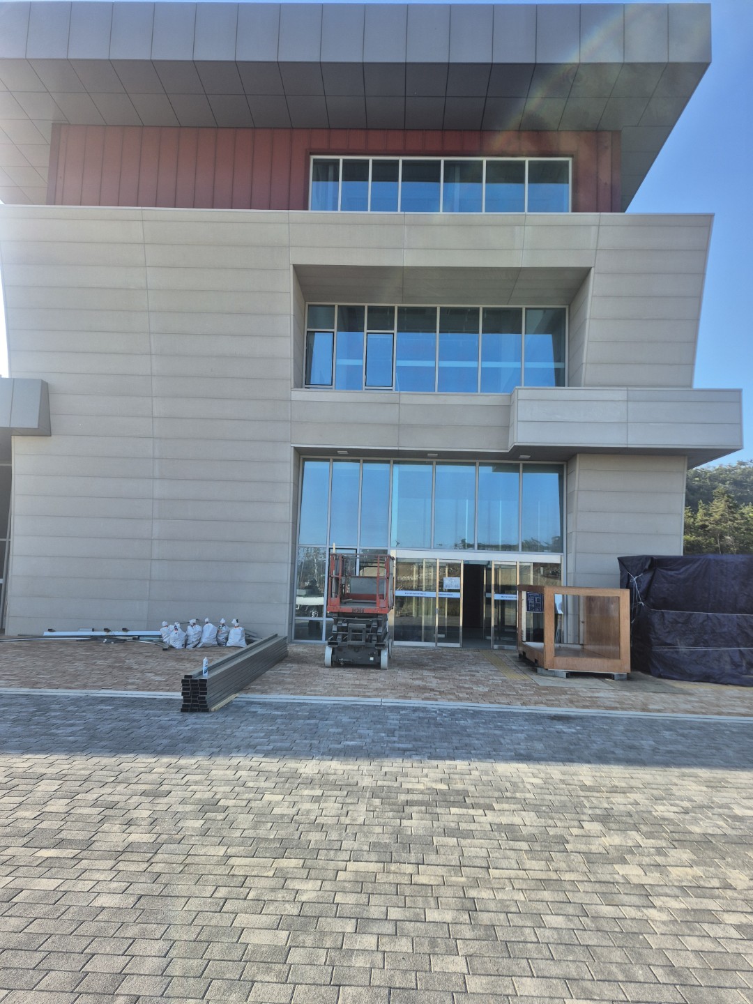 Post image 8