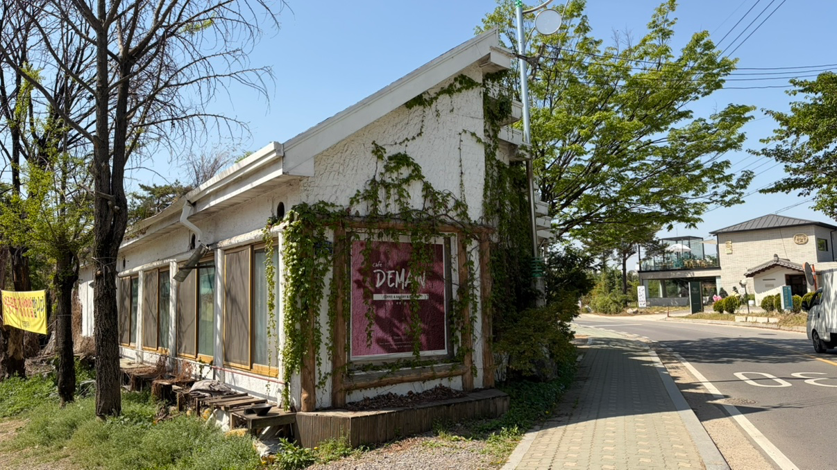 Post image 10