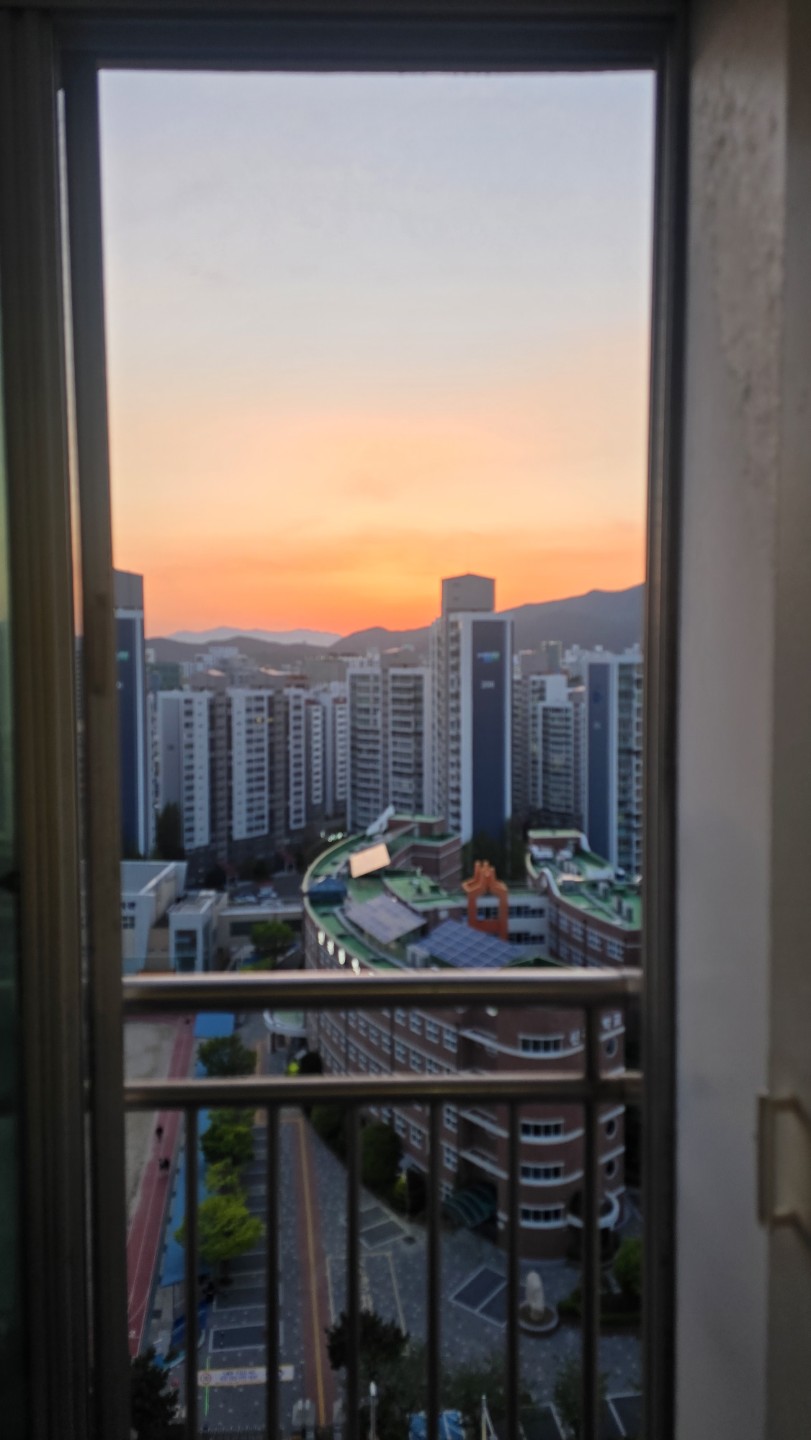 Post image 5